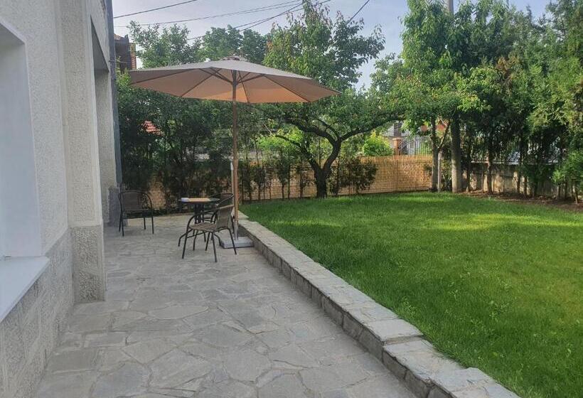 آپارتمان 1 خوابه همکف, Guest House Jasmin