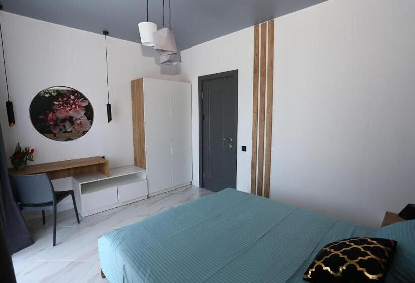 آپارتمان 1 خوابه با چشم‌انداز دریا, Villa Bonapart