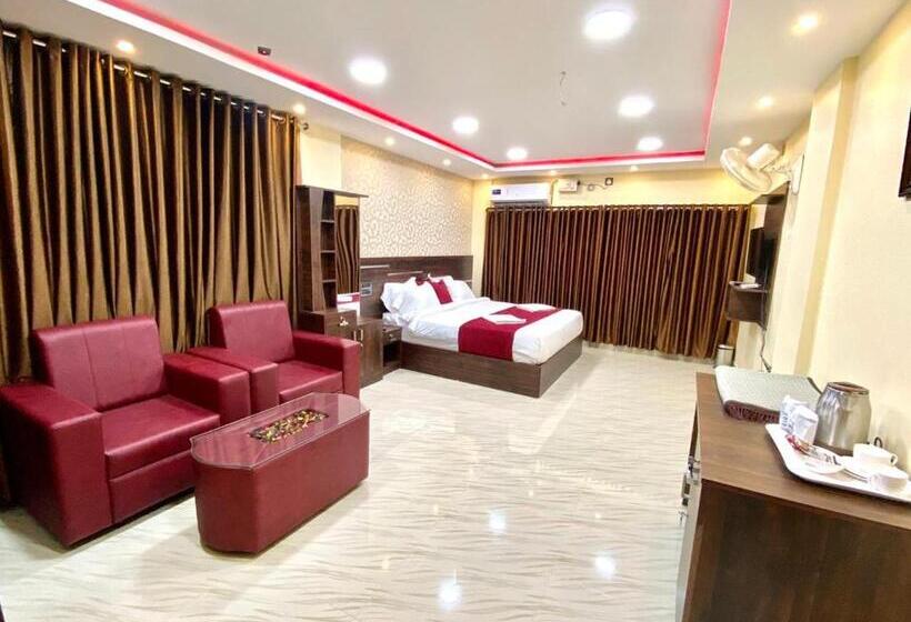 Семейный Номер, Builda Park Inn
