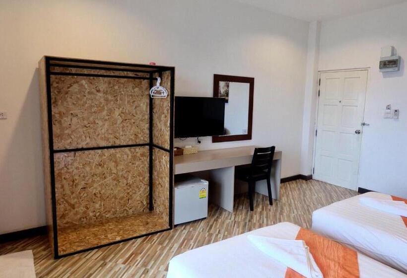 Номер Deluxe с Гидромассажем, Bk Place