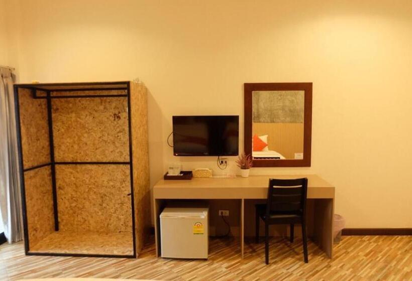 Номер Deluxe с Гидромассажем, Bk Place