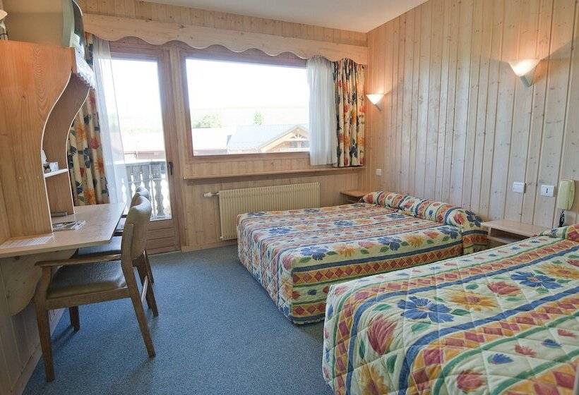 Номер Стандарт Трехместный, Etoile Des Neiges Piscine Spa Sauna