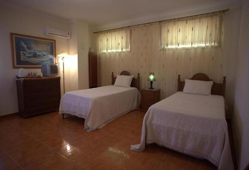 Люкс Семейный 2 Спальни, Casa Das Aguas Ferreas