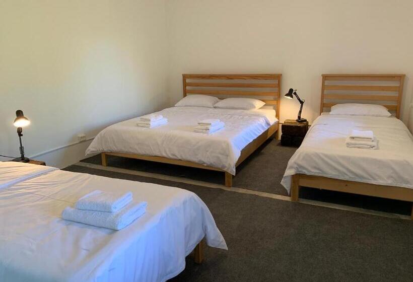 四人标准间, Gomkers Guest House