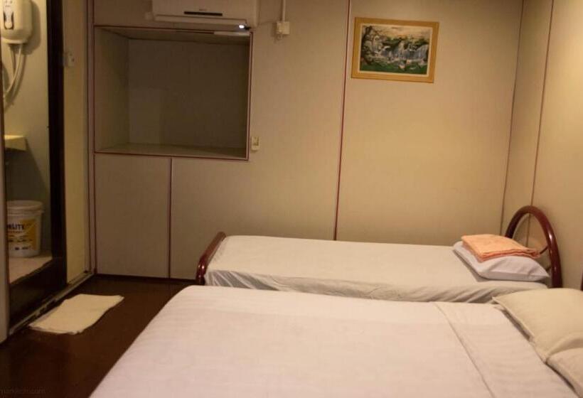 Трежместный Номер Economy, Sealion Pulau Ketam Inn