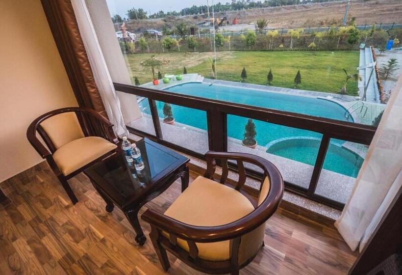 Номер Deluxe, La Vita Nuova Resort