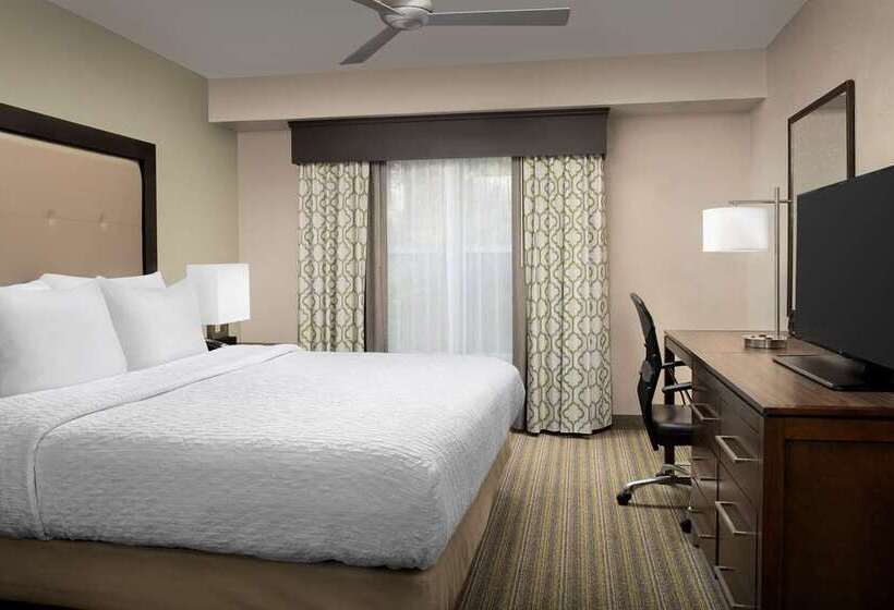 Premium-huone, Embassy Suites By Hilton Charleston Airport Convention Ctr