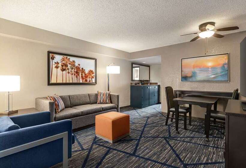 Sviitti, Embassy Suites By Hilton Charleston Airport Convention Ctr