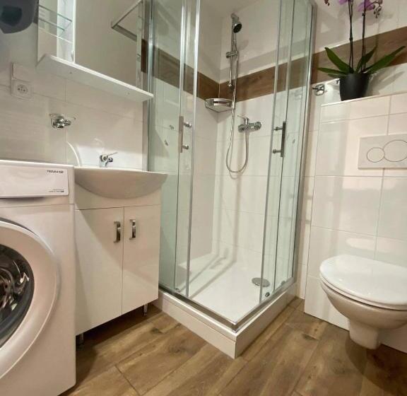 豪华工作室, Sg Apartmánový Dům Hoŕice