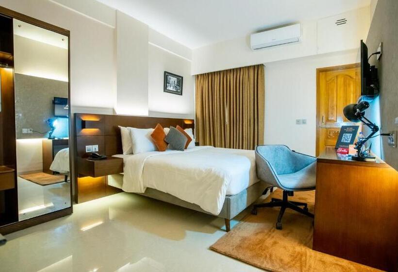 Номер Deluxe, Jatra Flagship Sylhet City Centre