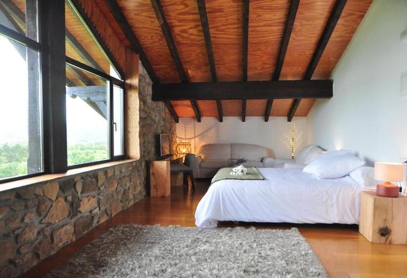 Deluxe Room Mountain View, Casa Mendilore