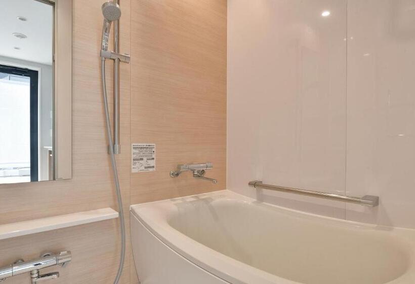 디럭스 4인 룸, Ref Matsuyama City Station By Vessel Hotels