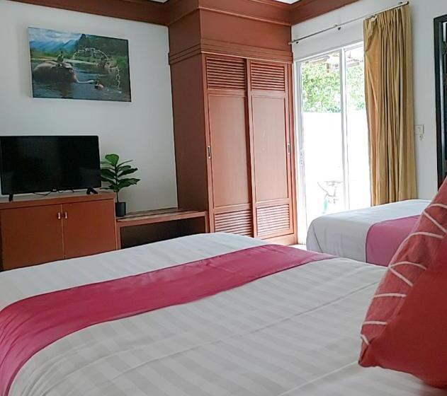 Номер Стандарт, Aromdee At Naithon Beach