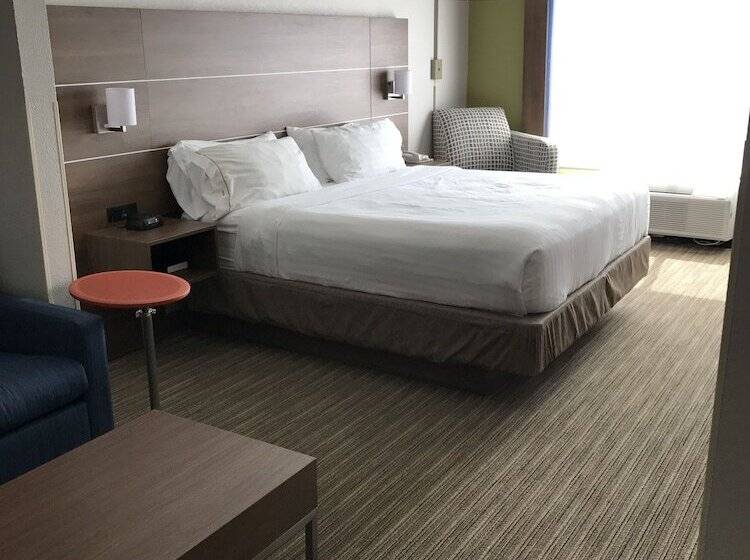 Suite Adaptée aux Personnes à Mobilité Réduite, Holiday Inn Express & Suites Chattanooga   East Ridge, An Ihg