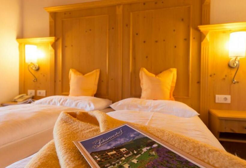 Номер Стандарт с Балконом, Berghotel Johanneshof