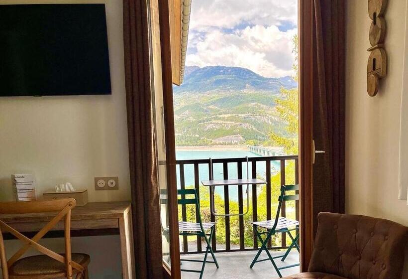 Номер Basic с Балконом, Hôtel Les Chaumettes