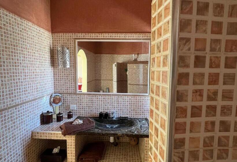 اتاق استاندارد, Dar Macha