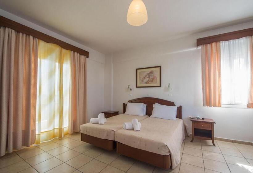Номер Стандарт, Giannoulaki Resort