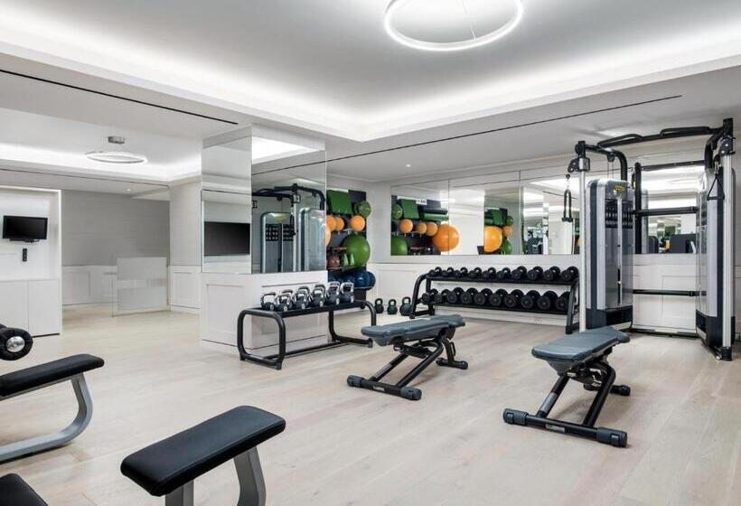 اتاق اجرایی, The Langham New York Fifth Avenue