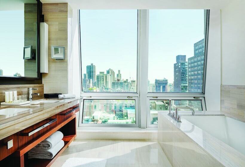 اتاق خانوادگی, The Langham New York Fifth Avenue
