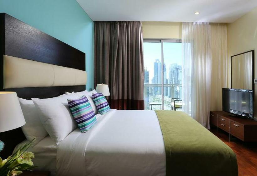 Апартаменты 1 Спальня с Видом, Ramada By Wyndham Downtown Dubai