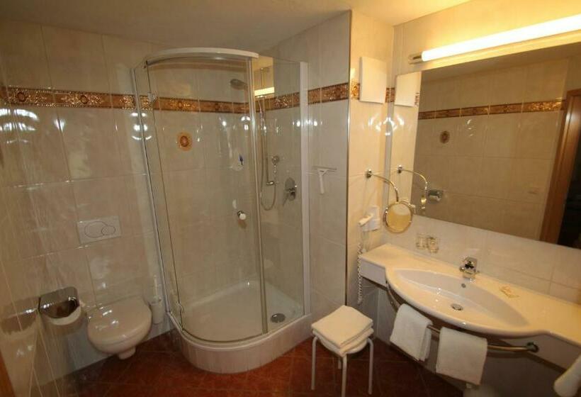 Номер Стандарт, Alpenhotel Weiherbach Berchtesgaden Hallenbad Und Sauna