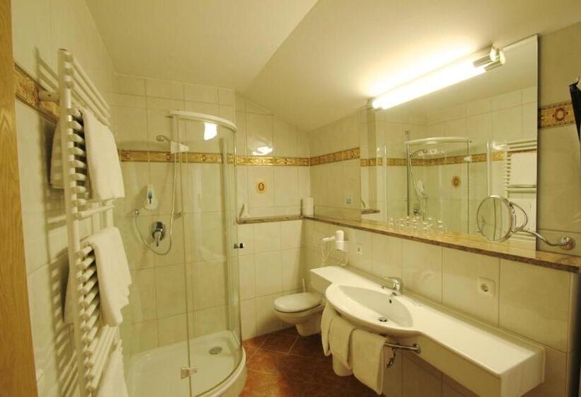 Номер Стандарт, Alpenhotel Weiherbach Berchtesgaden Hallenbad Und Sauna