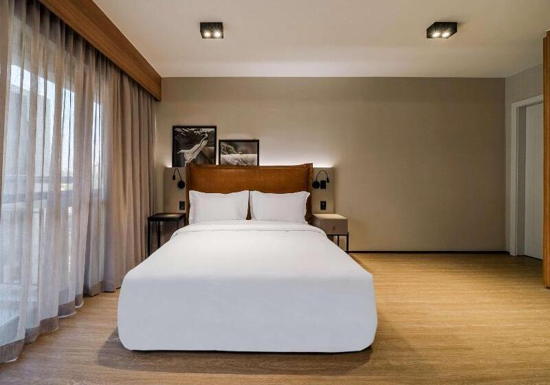 اتاق اجرایی با تخت بزرگ, Grand Mercure Sp Itaim Bibi