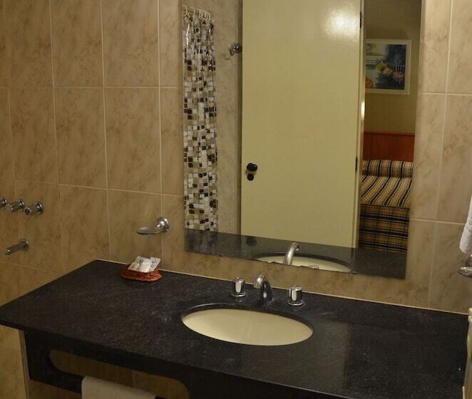 חדר סטנדרט לארבעה, Marcopolo Suites Iguazu