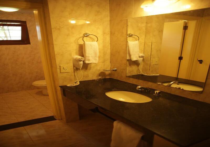 חדר סטנדרט לארבעה, Marcopolo Suites Iguazu