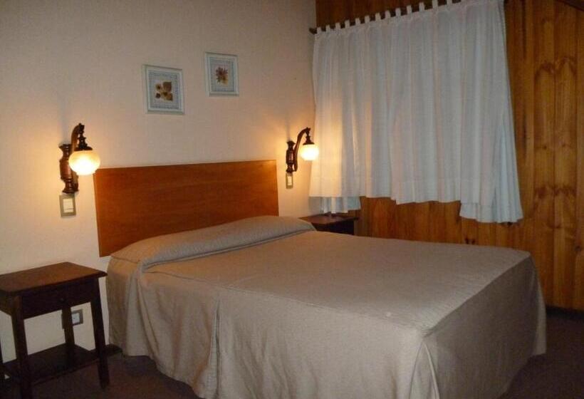 3 Bedroom Apartment, Melewe