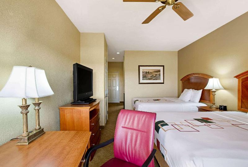 Номер Стандарт Вид на Озеро, La Quinta By Wyndham Marble Falls
