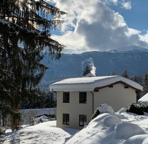 Апартаменты 1 Спальня с Балконом, Pension & Apartments Waldkrieber