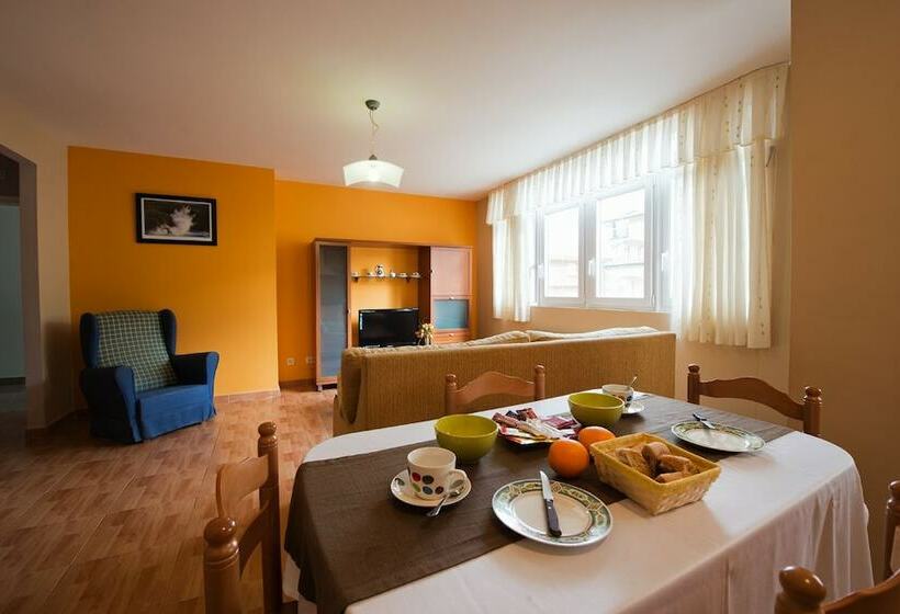 Апартаменты 3 Спальни, Apartamentos Vida Corcubión
