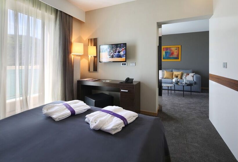 Люкс Вид на Море, Boutique Hotel Adoral