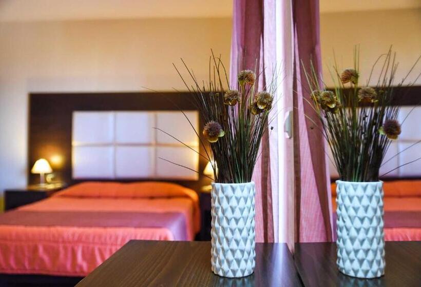 Студия Стандарт Вид на Море, Eurohotel Theo