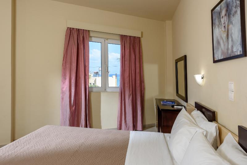 Апартаменты 1 Спальня Вид на Море, Eurohotel Theo