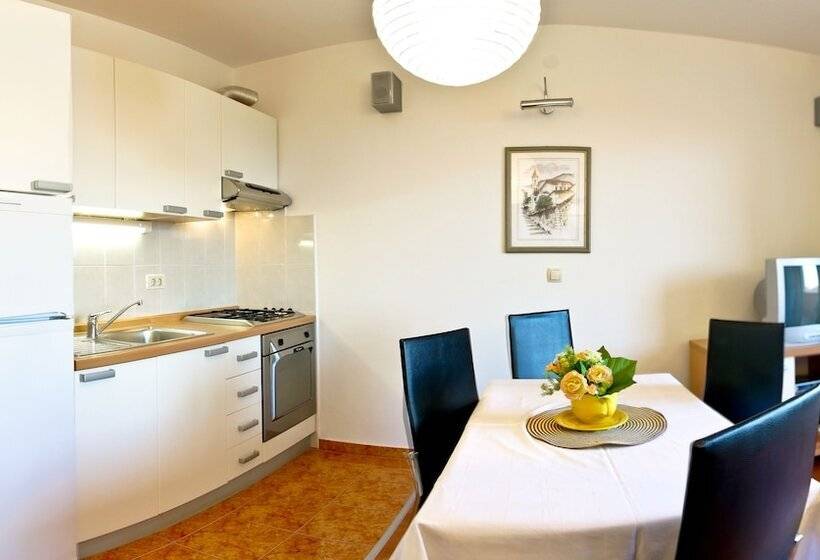 1침실 수피리어 아파트 바다 전망, Villa Midea