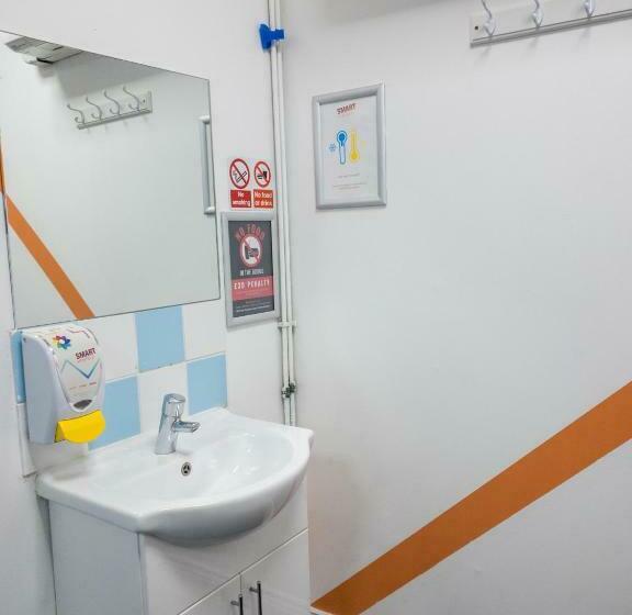 공동 객실, Smart Russell Square Hostel