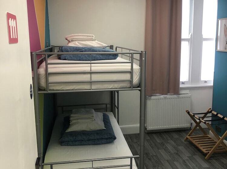 공동 객실, Smart Russell Square Hostel