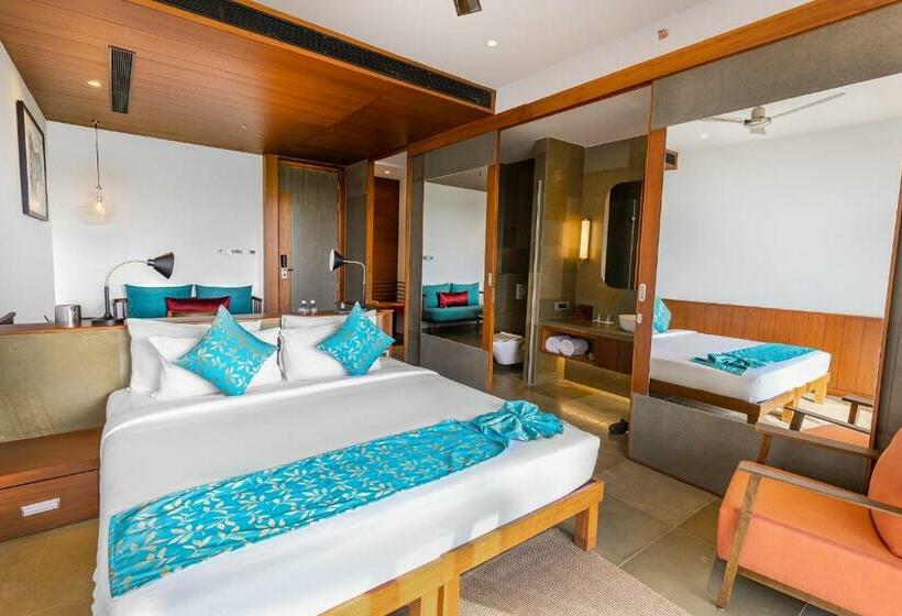 Номер Deluxe с Балконом, Saptha Resort And Spa