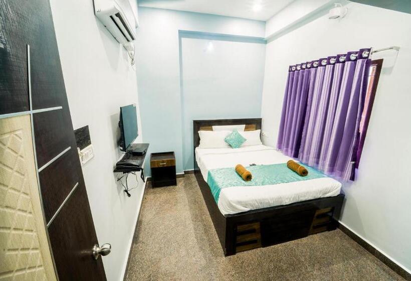 Family Suite, Jeyam Residency