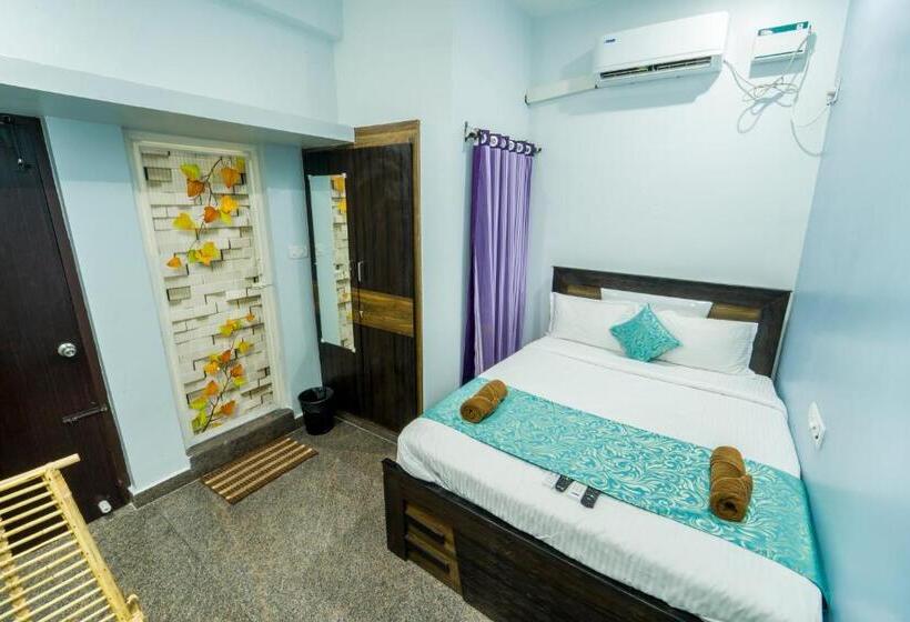 家庭间, Jeyam Residency