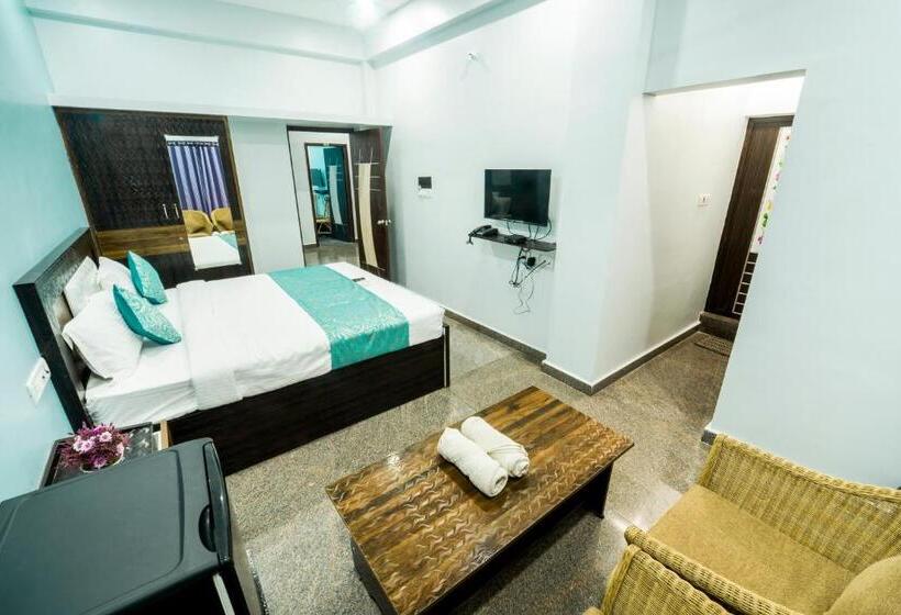 Семейный Номер, Jeyam Residency