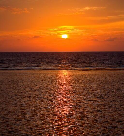 Дом 1 Спальня, Pelican Beach Resort South Water Caye