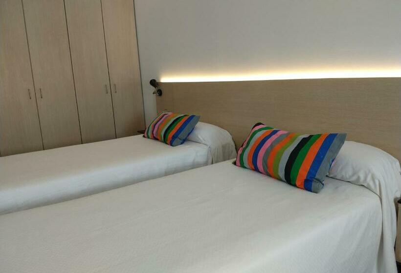 Chambre Supérieure Individuelle, Centre Esplai Albergue