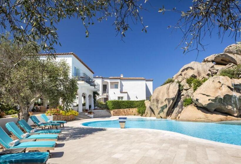 Люкс Вид на Море, La Rocca Resort & Spa