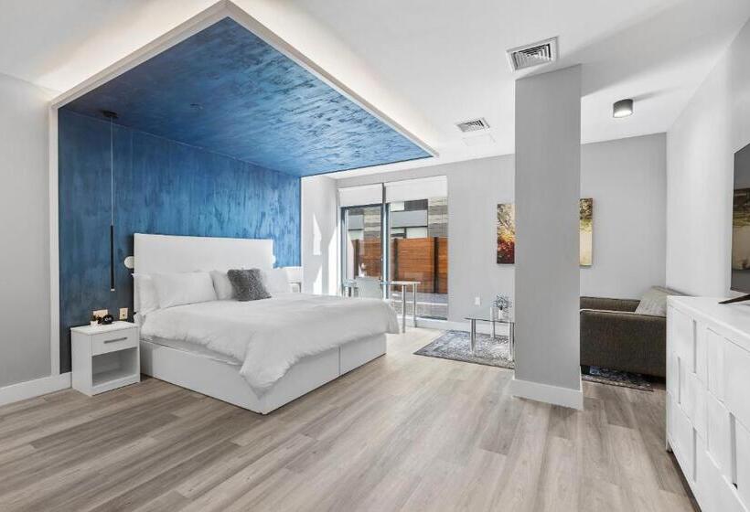 سوئیت با تخت بزرگ, Global Luxury Suites At The Arches