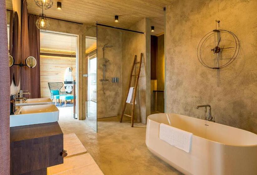سوییت اجرایی, Saba Rock Resort