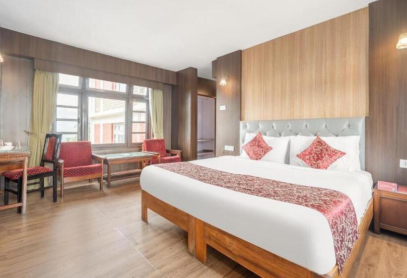 اتاق لوکس با بالکن, Summit Tashi Ghang Heritage Resort